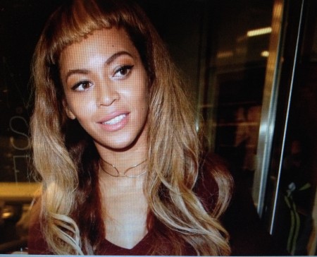 Bey's mommie do and her new bangs...