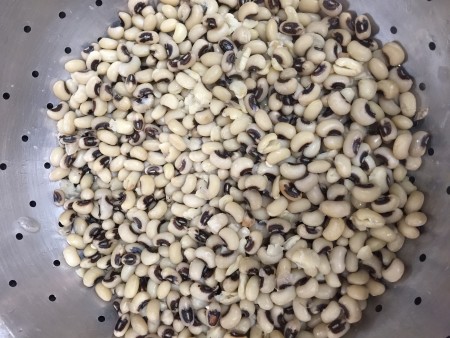 fresh black-eyed peas